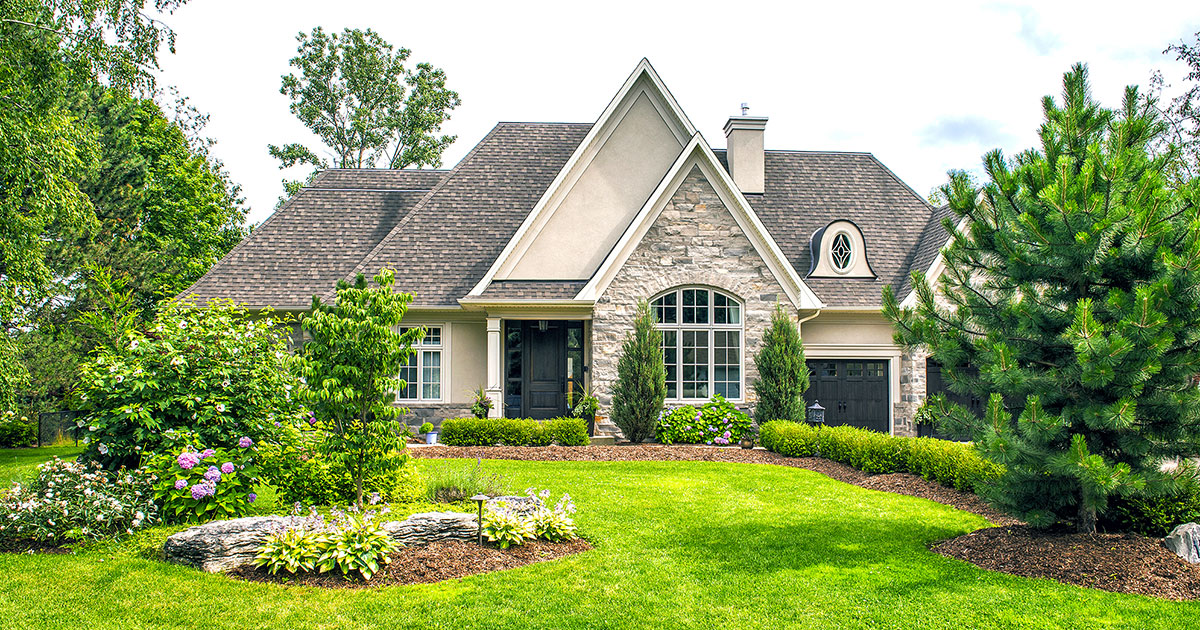 Neighborhood Spotlight: Lake Forest